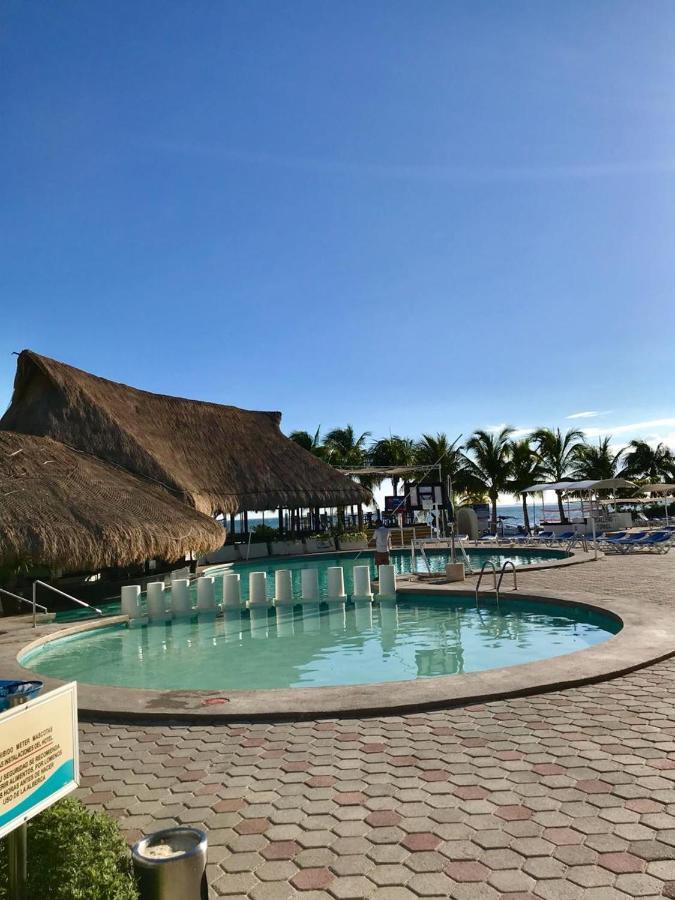 Increible Departamento Con La Mejor Playa Apartment Cancun Bagian luar foto
