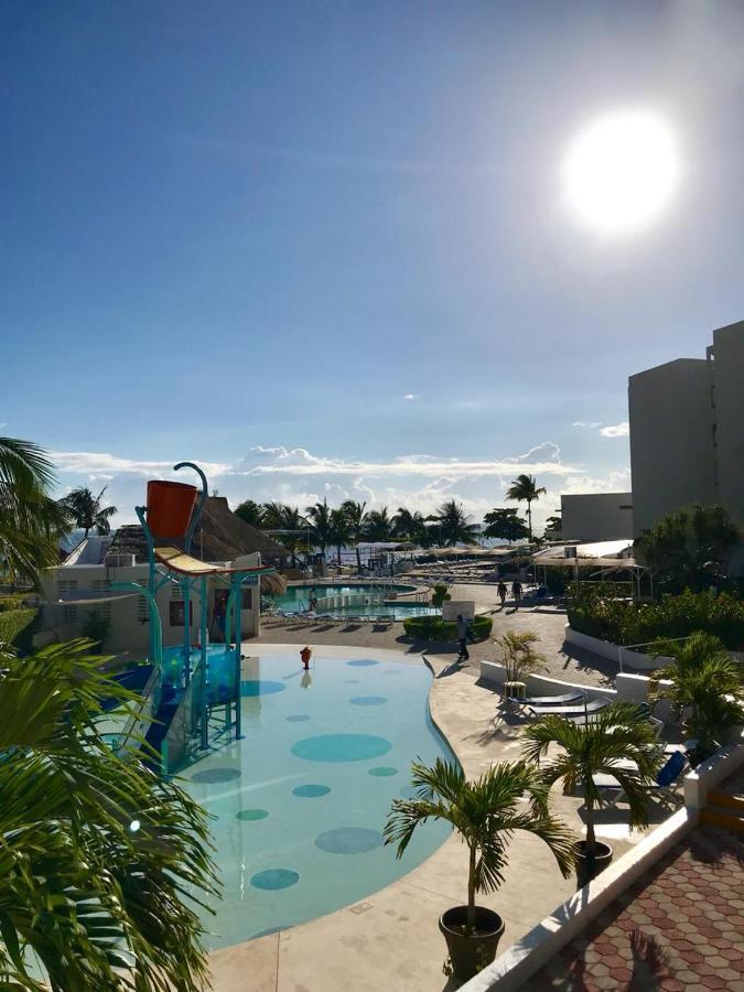 Increible Departamento Con La Mejor Playa Apartment Cancun Bagian luar foto