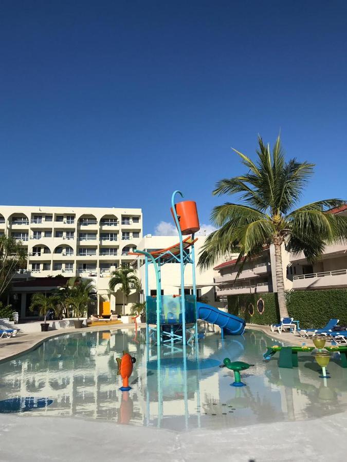 Increible Departamento Con La Mejor Playa Apartment Cancun Bagian luar foto