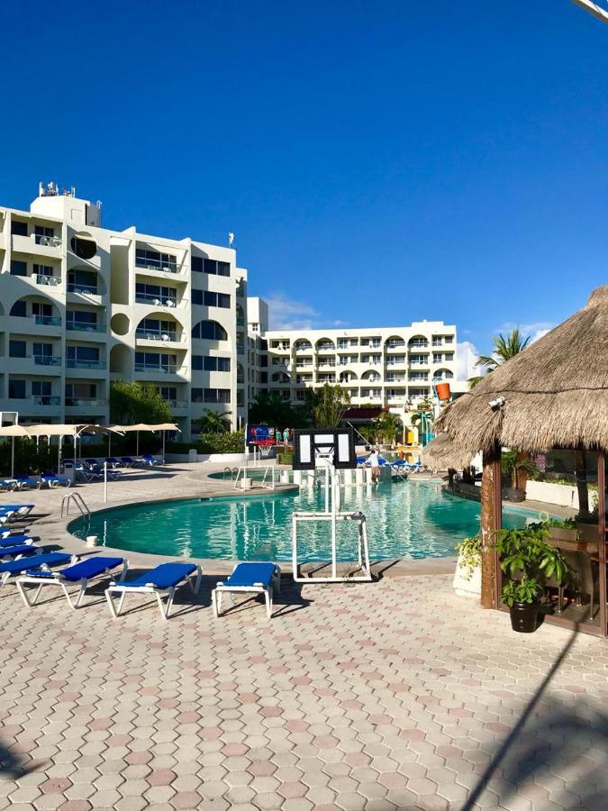 Increible Departamento Con La Mejor Playa Apartment Cancun Bagian luar foto